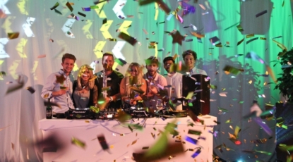 Fotos: Flower-Market – Fashion Net & Friends Come Together