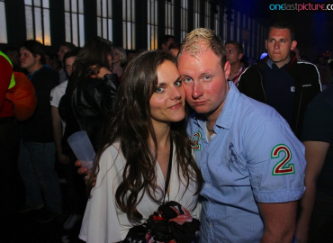 IMG_880937-013