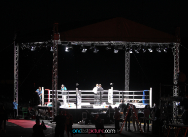 photo_drive_in_boxing_night_onelastpicture.com12