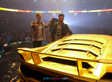 photo_ehrlich_brothers_dream_and_fly_tour_onelastpicture.com3_