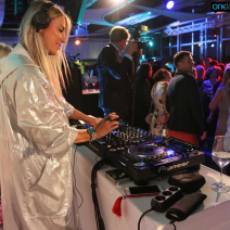 foto_flower_market_fashion_net_und_friends_come_together_onelastpicture.com7