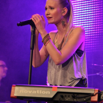 img_881091-004