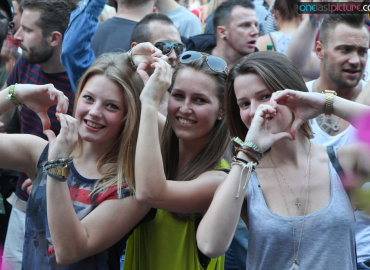 img_884367-011