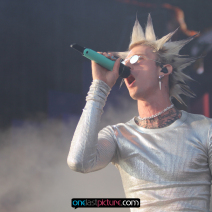 photo_machine_gun_kelly_rock_am_ring_onelastpicture.com11