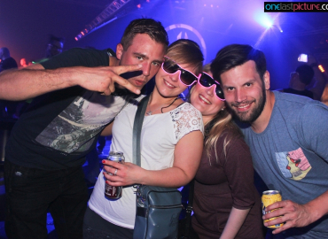 img_881071-013