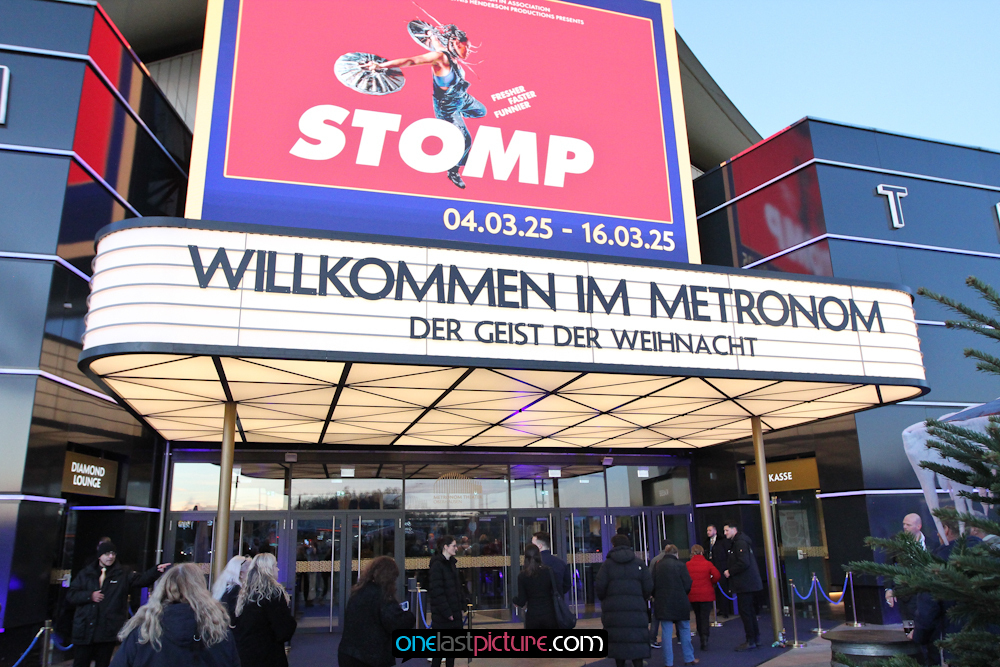 photo_metronom_theater_feiert_wiedereroeffnung_onelastpicture.com6_