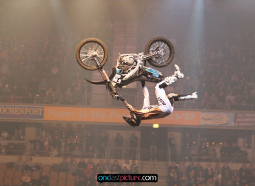 foto_night_of_the_jumps_onelastpicture.com5