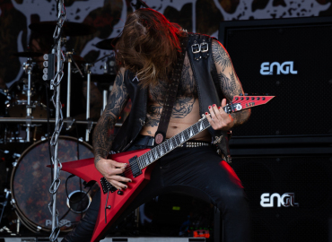 PalefaceSwiss_Guitarist