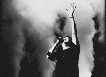 RiseAgainst_02