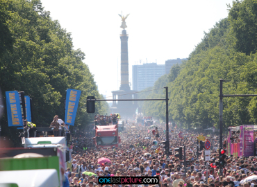 photo_rave_the_planet_parade_onelastpicture.com11