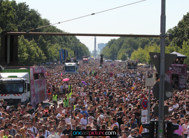 photo_rave_the_planet_parade_onelastpicture.com17