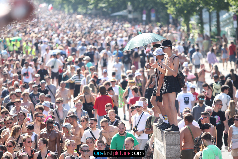 photo_rave_the_planet_parade_onelastpicture.com6_