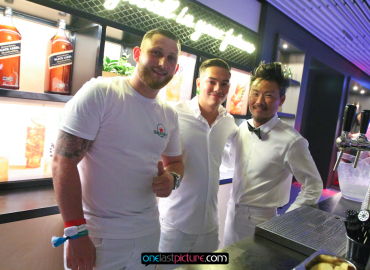 photo_sensation_yes_to_all_onelastpicture.com6_