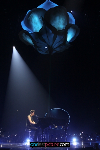 photo_shawn_mendes_the_tour_2019_onelastpicture.com10