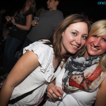 img_886244-031
