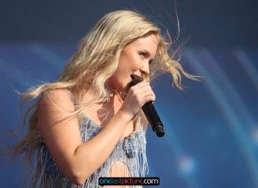 photo_zara_larsson_onelastpicture.com9_